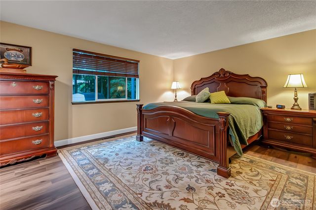 33762 32nd Avenue SW, Federal Way, WA 98023