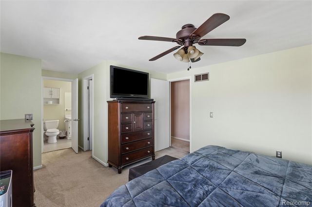 25030 Balsam Drive, Brownstown Charter Township, MI 48134