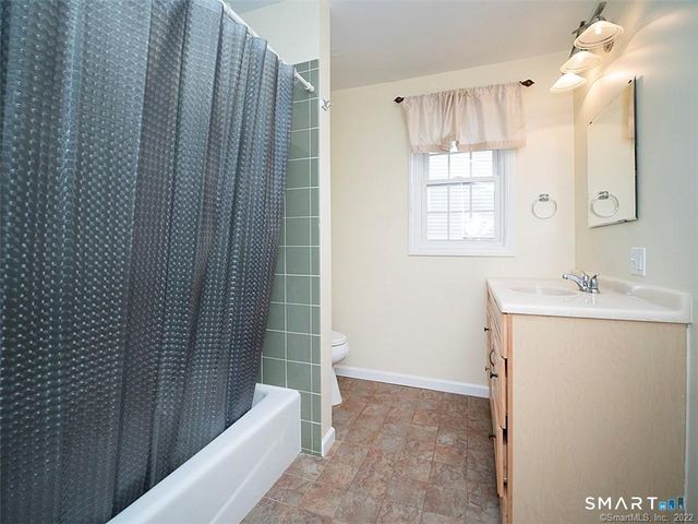 1 Cocheco Avenue 1st, Branford, CT 06405