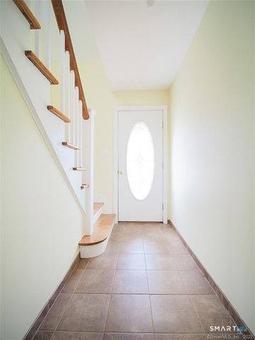 1 Cocheco Avenue 1st, Branford, CT 06405