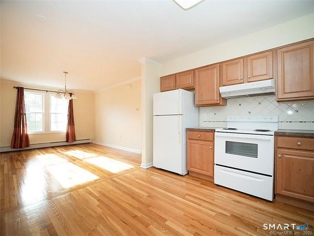 1 Cocheco Avenue 1st, Branford, CT 06405