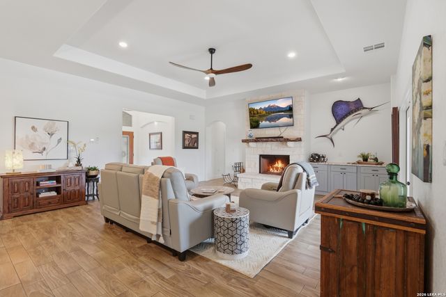 323 BOSQUE RDG, Spring Branch, TX 78070