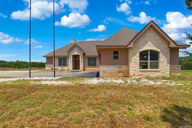 323 BOSQUE RDG, Spring Branch, TX 78070