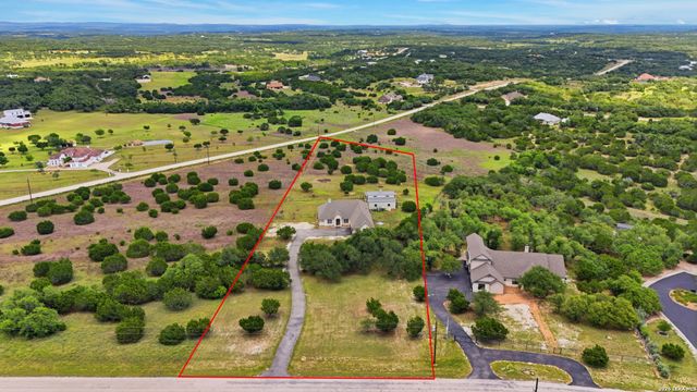 323 BOSQUE RDG, Spring Branch, TX 78070