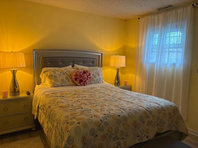9507 Kelvin Lane 2331, Schiller Park, IL 60176