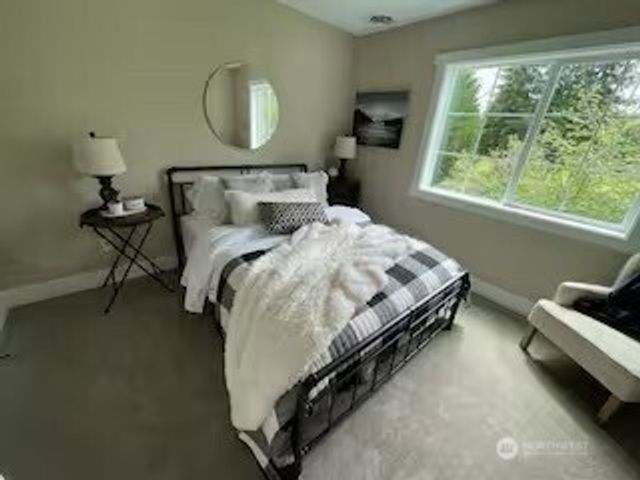 108 Chief Kiona, Silver Creek, WA 98585