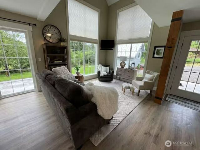 108 Chief Kiona, Silver Creek, WA 98585