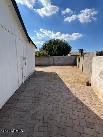 4533 W PALM Lane, Phoenix, AZ 85035