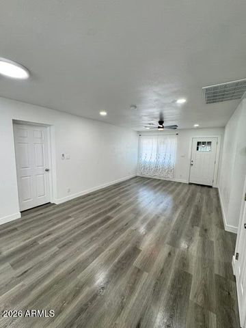 4533 W PALM Lane, Phoenix, AZ 85035