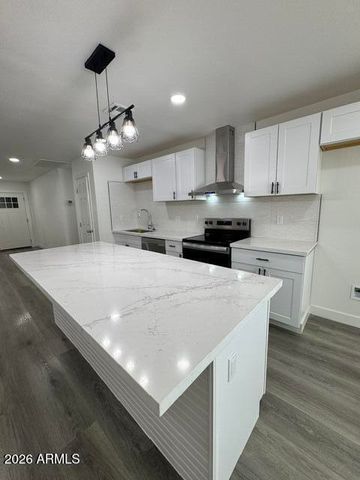 4533 W PALM Lane, Phoenix, AZ 85035