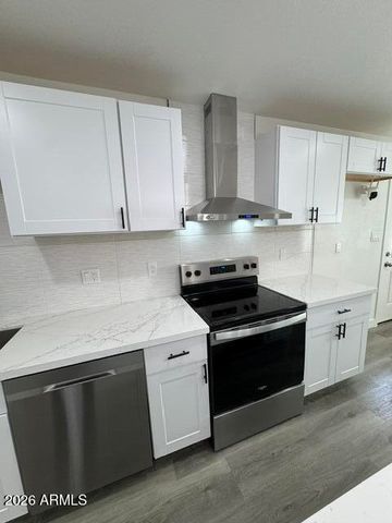 4533 W PALM Lane, Phoenix, AZ 85035