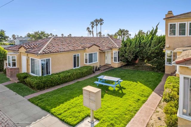 1564 Ebers St., San Diego, CA 92107