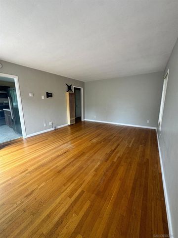 1564 Ebers St., San Diego, CA 92107