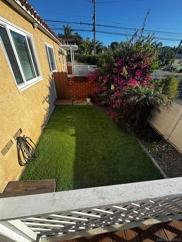 1564 Ebers St., San Diego, CA 92107