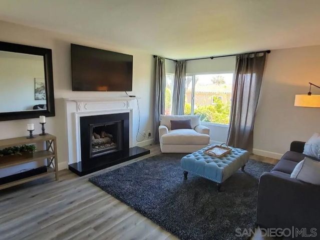 1564 Ebers St., San Diego, CA 92107