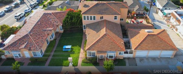1564 Ebers St., San Diego, CA 92107