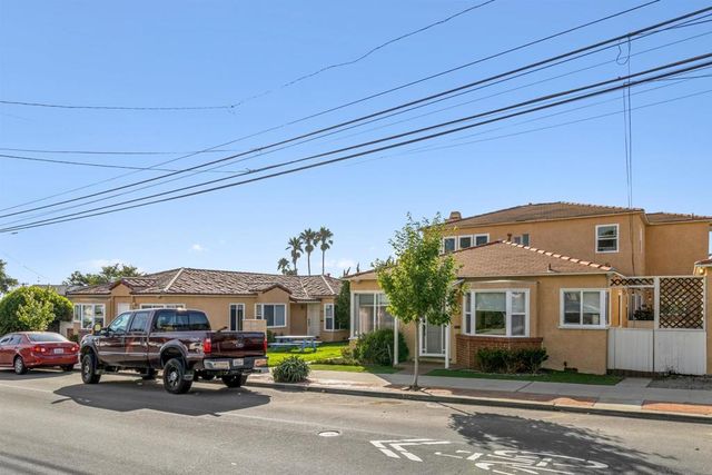 1564 Ebers St., San Diego, CA 92107