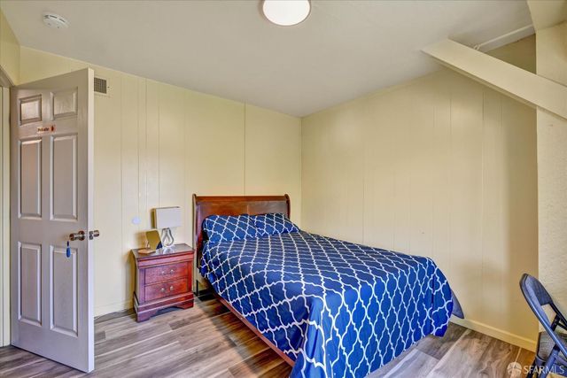 2067 Thomas Avenue, San Francisco, CA 94124