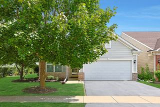 12524 Castle Rock Drive, Huntley, IL 60142