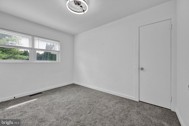 66 N SAYLOR ST, Annville, PA 17003
