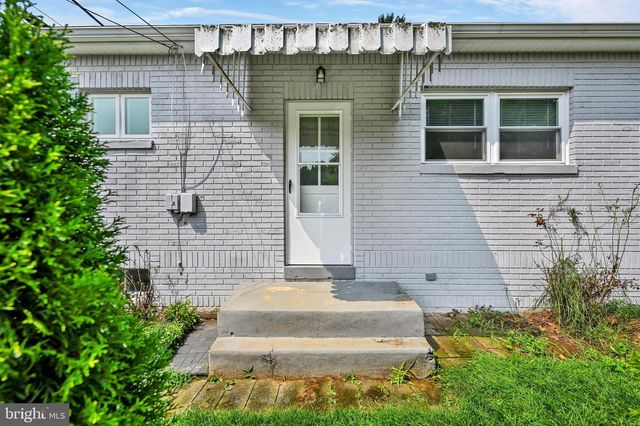 66 N SAYLOR ST, Annville, PA 17003
