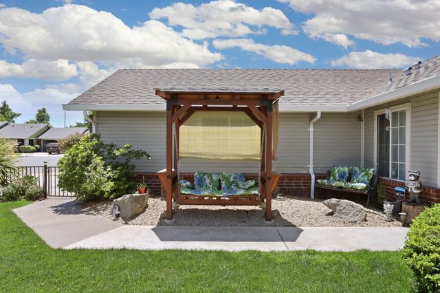 460 Senorita Ct, Oakdale, CA 95361