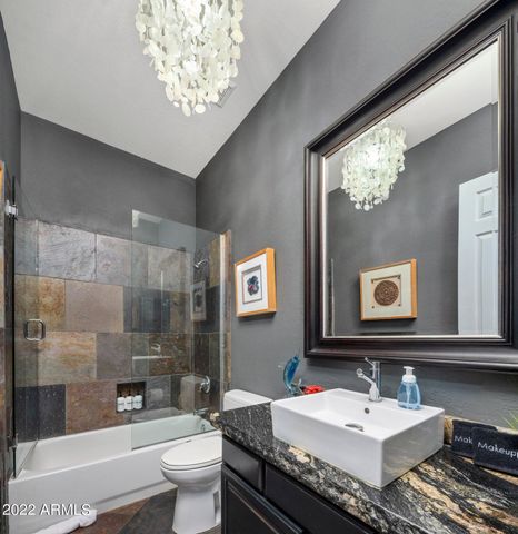 5222 E HASHKNIFE Road, Phoenix, AZ 85054