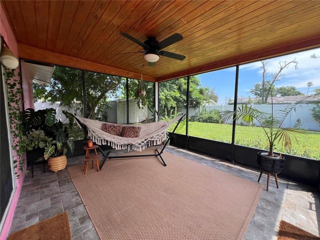 3748 MANATEE DRIVE SE, St Petersburg, FL 33705