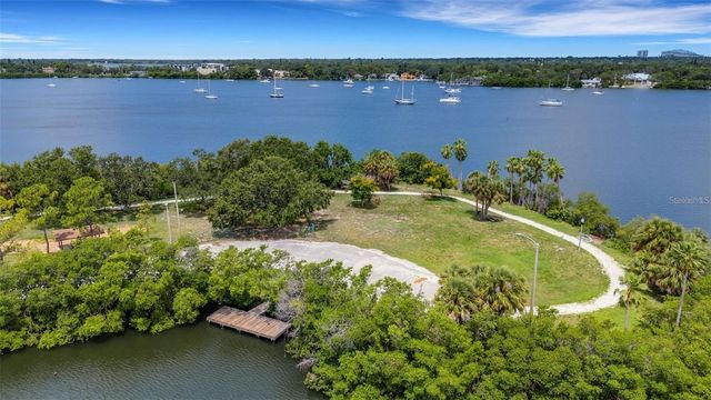 3748 MANATEE DRIVE SE, St Petersburg, FL 33705