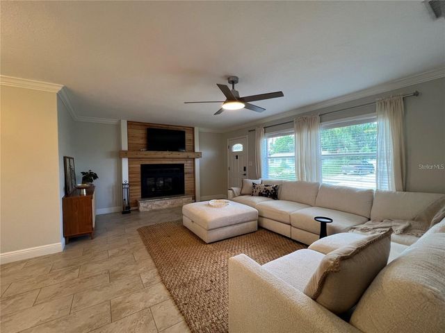 3748 MANATEE DRIVE SE, St Petersburg, FL 33705