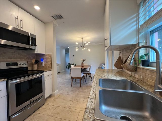 3748 MANATEE DRIVE SE, St Petersburg, FL 33705