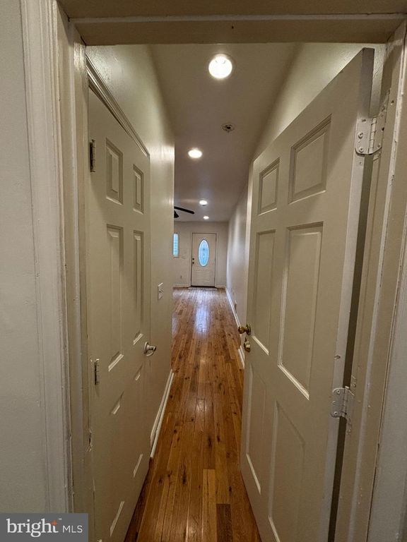 Image 21 of property listing at 1307 W OSTEND ST, Baltimore, MD 21223