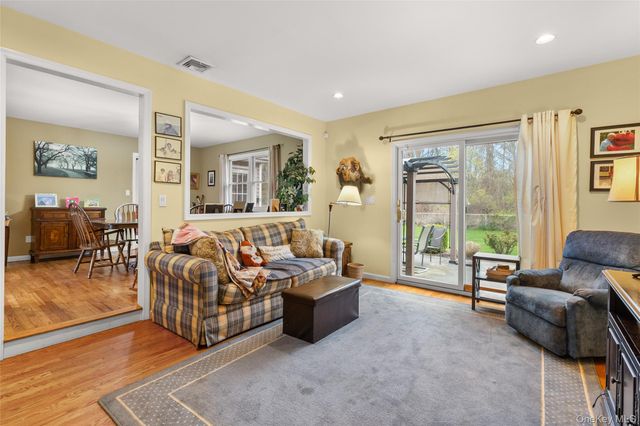 1390 Thompson Drive, Bay Shore, NY 11706