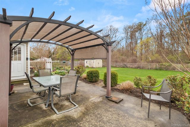 1390 Thompson Drive, Bay Shore, NY 11706