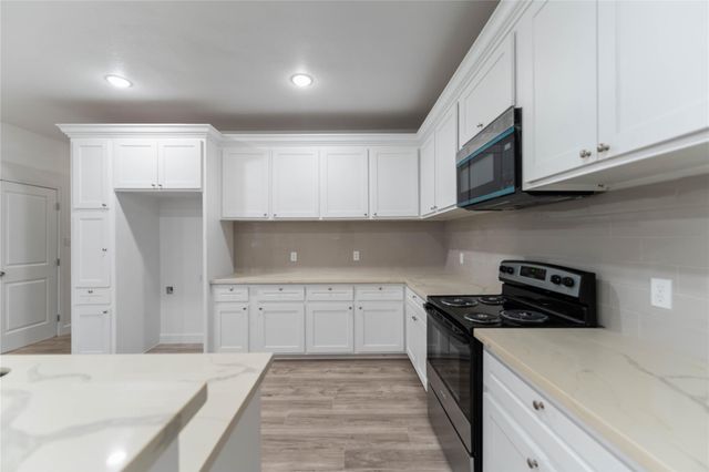 8237 Madera Road, Houston, TX 77078