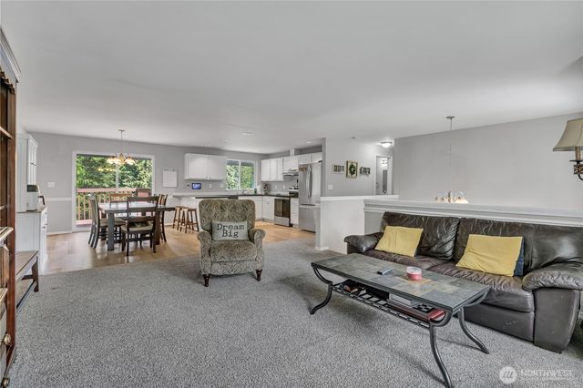 20717 127th Street E, Bonney Lake, WA 98391