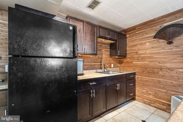 4468 THEBES TURN, Whitehall, PA 18052