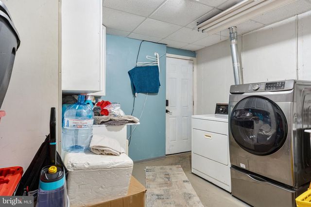 4468 THEBES TURN, Whitehall, PA 18052