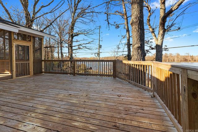 33 Narragansett Place, Sherwood, AR 72120