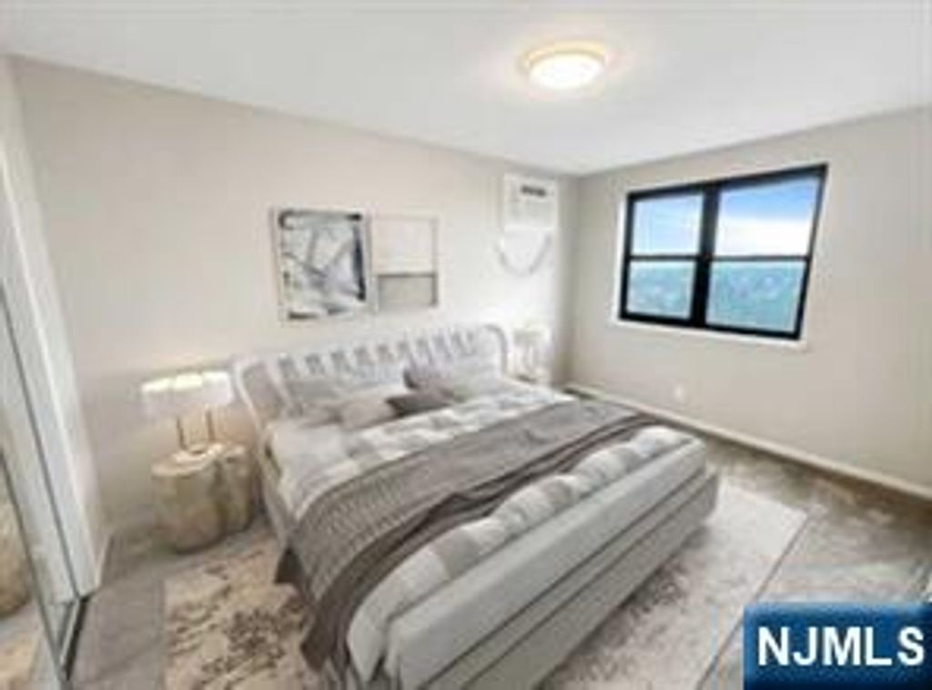 201 12th 11, Palisades Park, NJ 07650