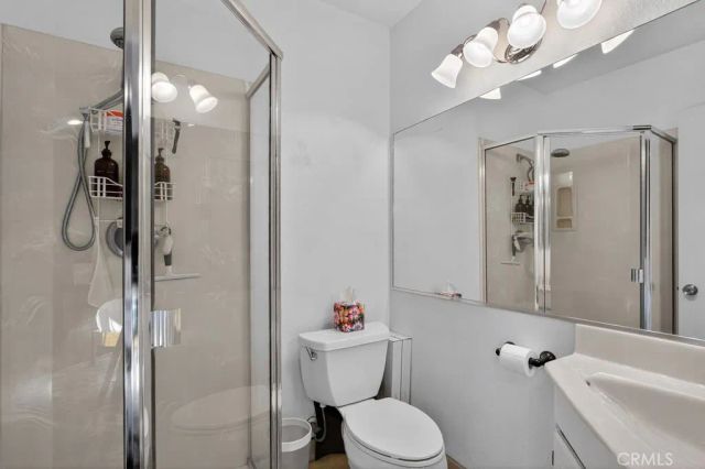1090 Westward Lane 5, Costa Mesa, CA 92627