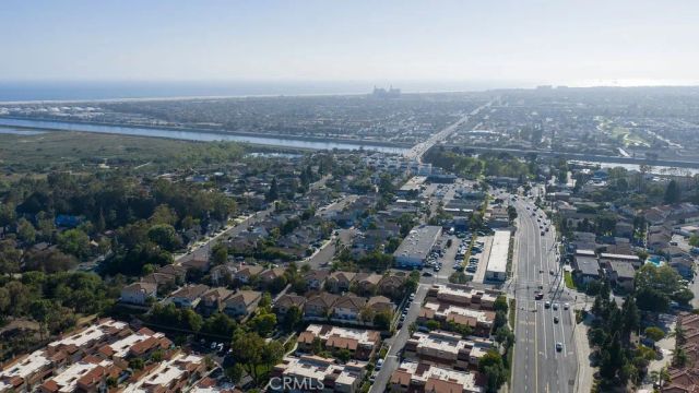 1090 Westward Lane 5, Costa Mesa, CA 92627