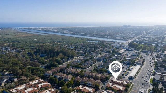 1090 Westward Lane 5, Costa Mesa, CA 92627