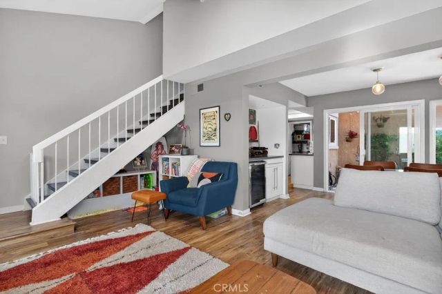 1090 Westward Lane 5, Costa Mesa, CA 92627