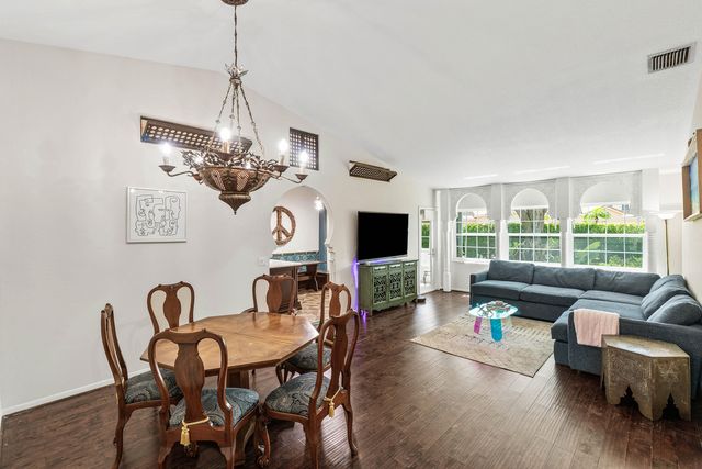 17221 Boca Club Boulevard 3, Boca Raton, FL 33487