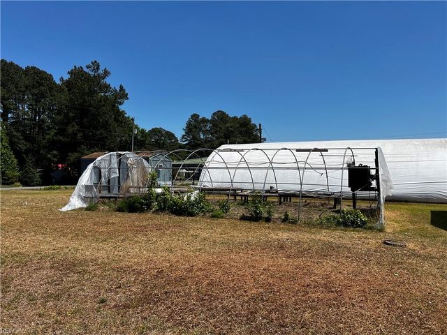 30683 Peachtree AVE, Sedley, VA 23878