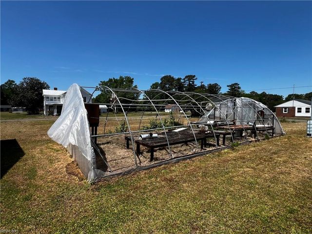 30683 Peachtree AVE, Sedley, VA 23878
