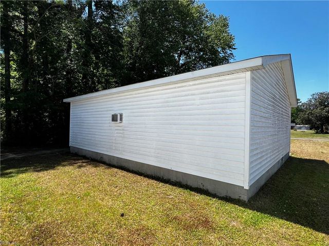 30683 Peachtree AVE, Sedley, VA 23878