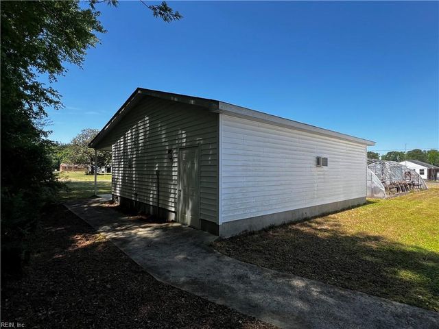 30683 Peachtree AVE, Sedley, VA 23878