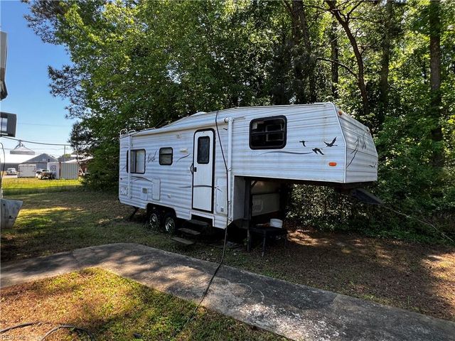 30683 Peachtree AVE, Sedley, VA 23878